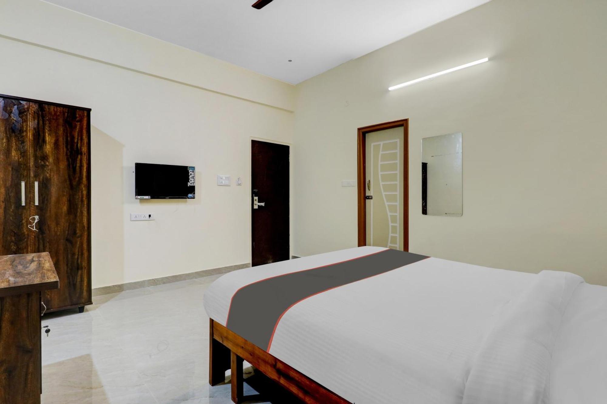 Hotel O Manyata Palace Bengaluru Kültér fotó
