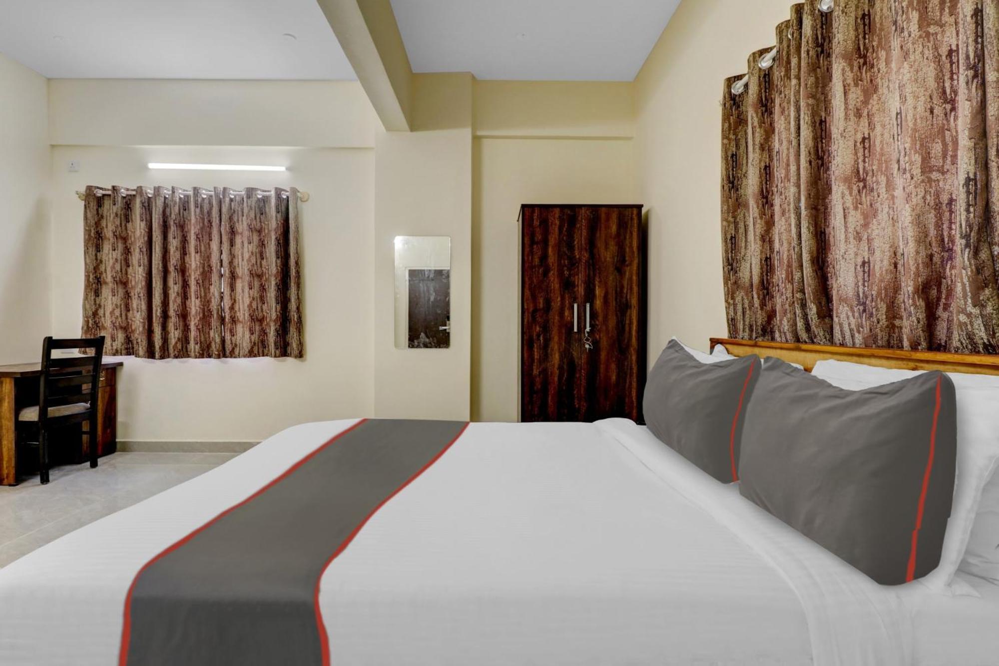 Hotel O Manyata Palace Bengaluru Kültér fotó